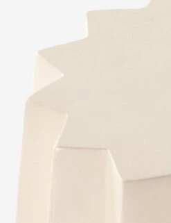 Davila Round Indoor / Outdoor Side Table 6 Davila Round Indoor / Outdoor Side Table -MIUBOW Furniture Shop 105012 002 DET 4