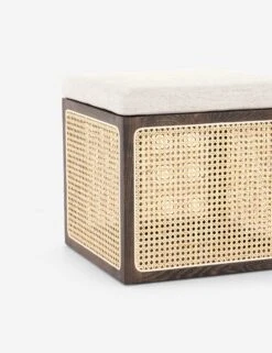 Lindsay Square Ottoman -MIUBOW Furniture Shop 108509 005 det 1