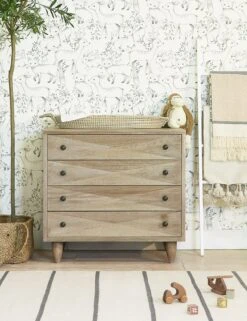Sen 4-Drawer Dresser -MIUBOW Furniture Shop 20190430 rylee cru11335 edit site low res