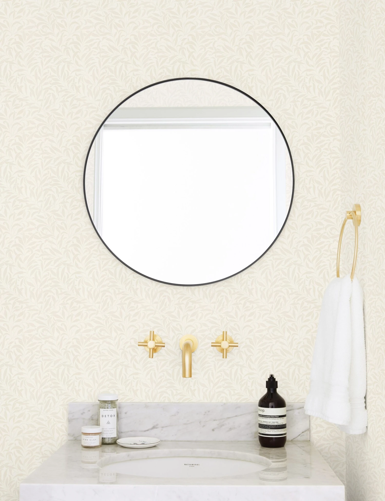 Morris & Co. Pure Willow Bough Wallpaper 2 Morris & Co. Pure Willow Bough Wallpaper - Image 2