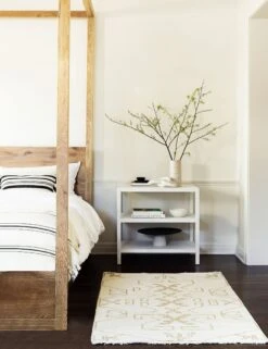 Emmeline Nightstand -MIUBOW Furniture Shop 20200109 zehra 2.0 catalog0684 crop for site