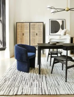 Temple Dining Table -MIUBOW Furniture Shop 20200219 fad collection0867 site crop 4