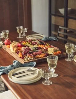 Linen Table Napkins (Set Of 4) By Cultiver 31 Linen Table Napkins (Set Of 4) By Cultiver -MIUBOW Furniture Shop 20200826 holiday3556 r site crop