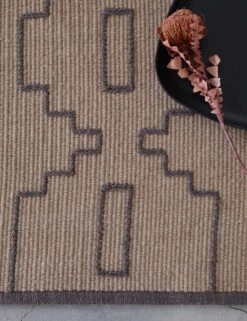 Roana Indoor / Outdoor Rug -MIUBOW Furniture Shop 20210210 outdoor rug topdowns3096 site crop