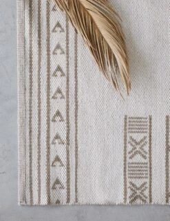 Mindi Reversible Indoor / Outdoor Rug 25 Mindi Reversible Indoor / Outdoor Rug -MIUBOW Furniture Shop 20210210 outdoor rug topdowns3142 site crop