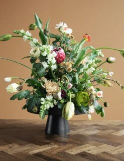 Kidd Decorative Stand -MIUBOW Furniture Shop 211150800 10