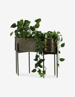 Francine Large Planter Pot -MIUBOW Furniture Shop 224279 001 HOV 1