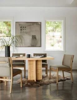 Macklin Dining Chair -MIUBOW Furniture Shop 226218 002 ROM 1