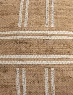 Maggie Floor Pillow 9 Maggie Floor Pillow -MIUBOW Furniture Shop 228241 001 DET 2