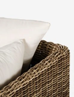 Gable Indoor / Outdoor Sofa -MIUBOW Furniture Shop 229592 001 DET 5 SITECROP