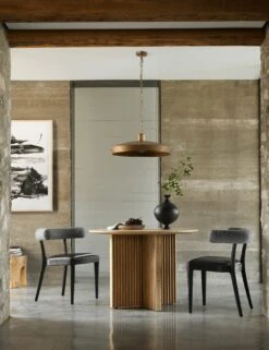 Sekani Round Dining Table -MIUBOW Furniture Shop 232540 001 ROM 1