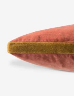 Clune Pillow -MIUBOW Furniture Shop 4 EMS14 2