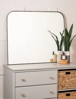 Risette Mirror -MIUBOW Furniture Shop 41799 4 crop 53fb62f0 a43f 4b66 845f d73ee634122f