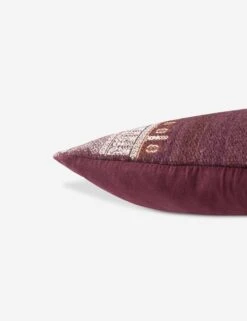 Amerie Pillow -MIUBOW Furniture Shop 7 pub07 2