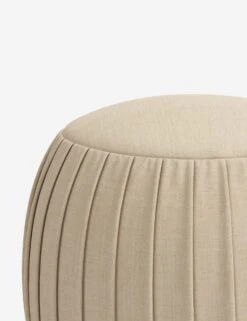 Marvel Ottoman -MIUBOW Furniture Shop 94 2LNNLNN 2 321a0978 5daa 47b9 ba0e 7ca1c3f596e6