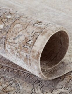 Rehaan Rug -MIUBOW Furniture Shop ATH02 4