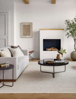 Gwyneth Rug -MIUBOW Furniture Shop AYY2301 1012 roomscene 202 LIFESTYLE