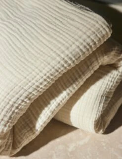 Alaia Sherpa Throw By House No. 23 -MIUBOW Furniture Shop AlaiaSherpa Coconut 13876 SITECROP