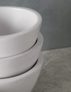 Aluna Cereal Bowl (Set Of 4) By Eny Lee Parker -MIUBOW Furniture Shop AlunaCerealBowl Setof4 byEnyLeeParker A0655575 2425