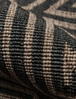 Takoda Indoor / Outdoor Rug -MIUBOW Furniture Shop BAJA0BAJ 4CHR 3