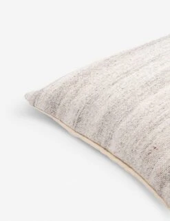 Kendra Pillow -MIUBOW Furniture Shop BIE001 1422 3