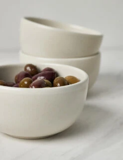 Pacifica Fruit Bowls (Set Of 6) By Casafina 20 Pacifica Fruit Bowls (Set Of 6) By Casafina -MIUBOW Furniture Shop CasafinaPacificaFruitBowls Vanilla Setof6 5381 3a912b17 1e43 4959 863d 07ad5d2606d7