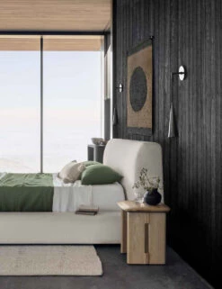 Colleen Sconce -MIUBOW Furniture Shop DolanBedroom 21423 SITECROP 2