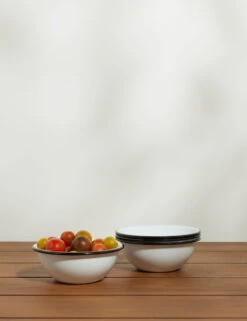Enamelware Cereal Bowl (Set Of 4) By Crow Canyon -MIUBOW Furniture Shop EnamelwareCerealBowl 20oz BlackRim Setof4 7497