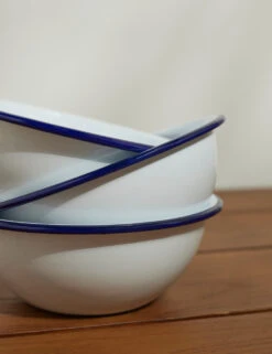 Enamelware Cereal Bowl (Set Of 4) By Crow Canyon -MIUBOW Furniture Shop EnamelwareCerealBowl 20oz BlueRim Setof4 7507