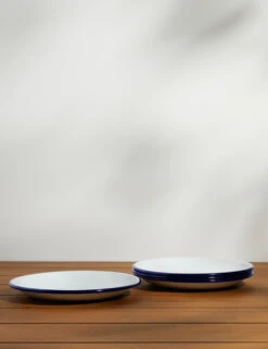 Enamelware Dinner Plate (Set Of 4) By Crow Canyon -MIUBOW Furniture Shop Enamelware Dinner Plate Blue Rim Set of 4 2173