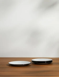 Enamelware Salad Plate (Set Of 4) By Crow Canyon -MIUBOW Furniture Shop Enamelware Salad Plate Black Rim Set of 4 9795