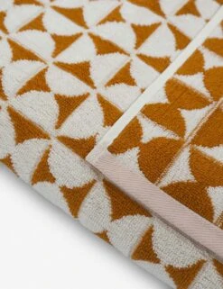 Harper Organic Towel By House No. 23 -MIUBOW Furniture Shop HarperTowel SudanBrown 1120