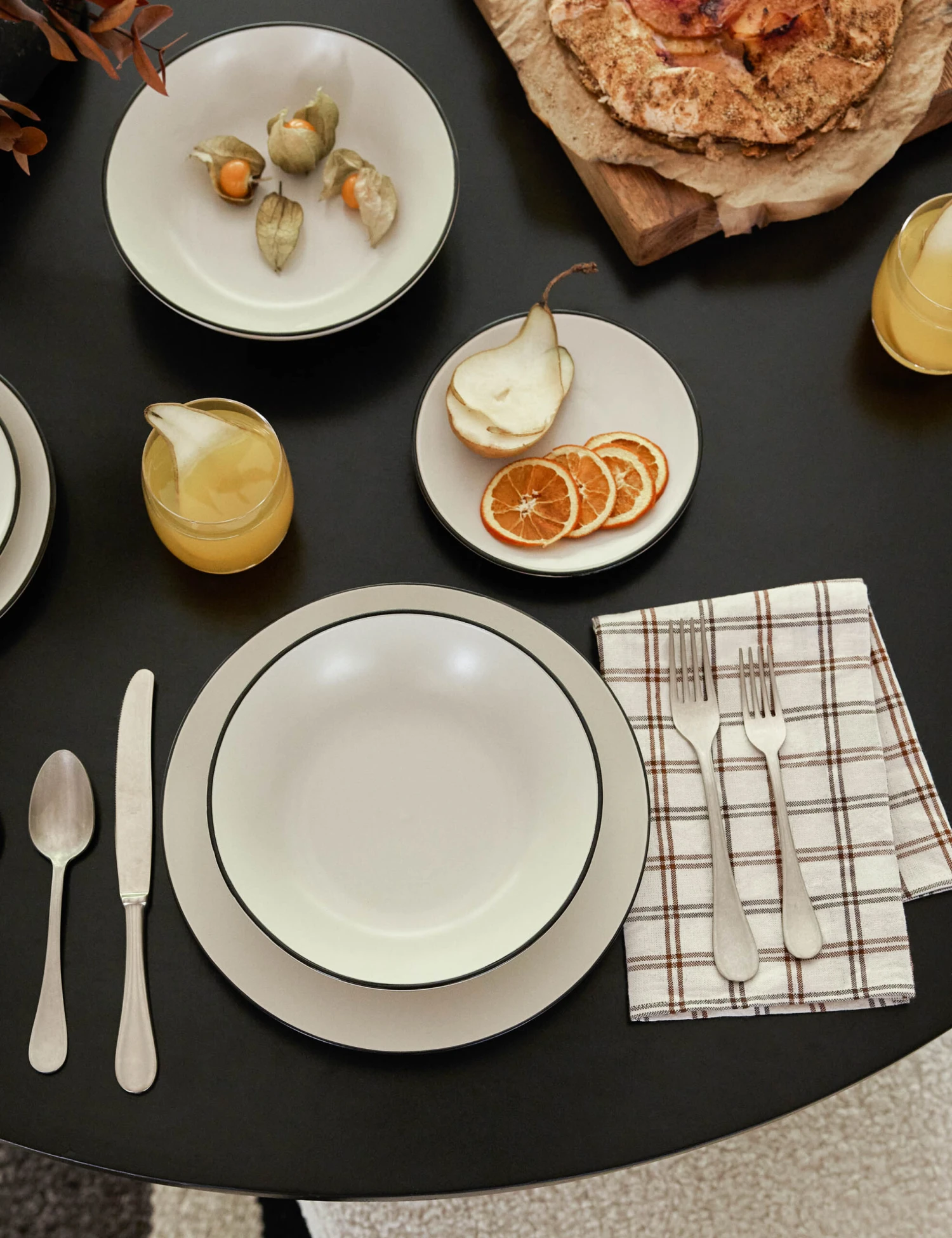 Mayfair Plaid Napkins (Set Of 4) By Heather Taylor Home 3 Mayfair Plaid Napkins (Set Of 4) By Heather Taylor Home - Image 3