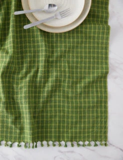 Katherine Plaid Tablecloth By Heather Taylor Home -MIUBOW Furniture Shop KatherinePlaid Evergreen 15888