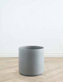 Ceramic Planter Pot By LBE Design -MIUBOW Furniture Shop LBEDesignCeramicPlanter 14in Grey 10596