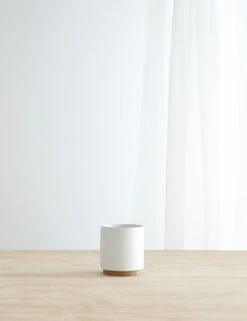 Ceramic Planter Pot + Plinth By LBE Design -MIUBOW Furniture Shop LBEDesignCeramicPlanter Plinth White 10308
