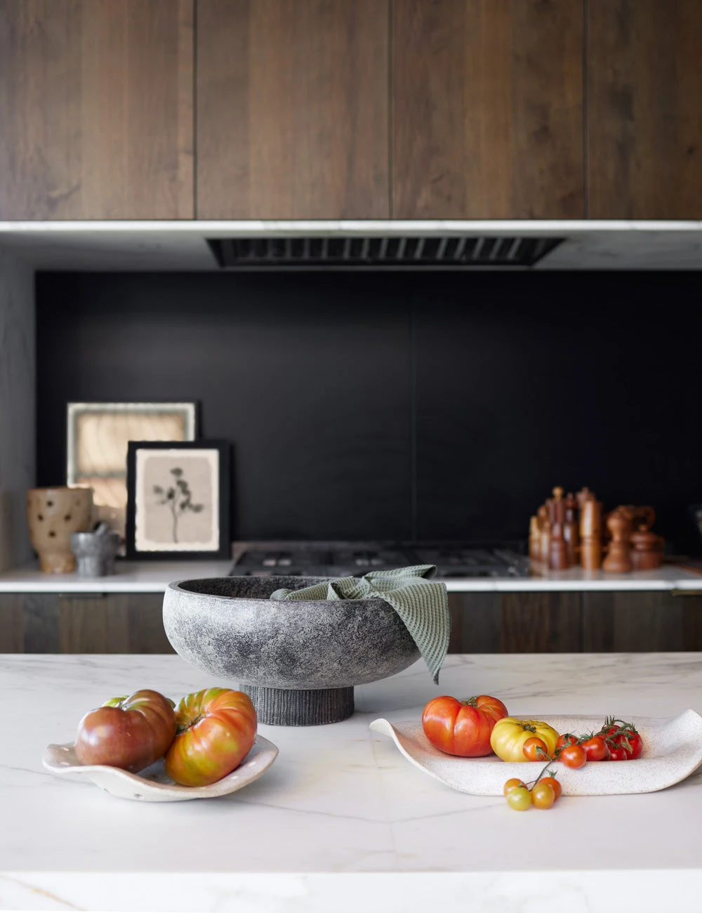 Manta Oval Platter By SIN 3 Manta Oval Platter By SIN - Image 3