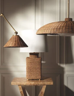 Fiora Pendant Light -MIUBOW Furniture Shop LIGHTINGGALLERY1 8464 SITECROP 8cdc72a1 8adf 439e b2ae 8e2c1b919bbd