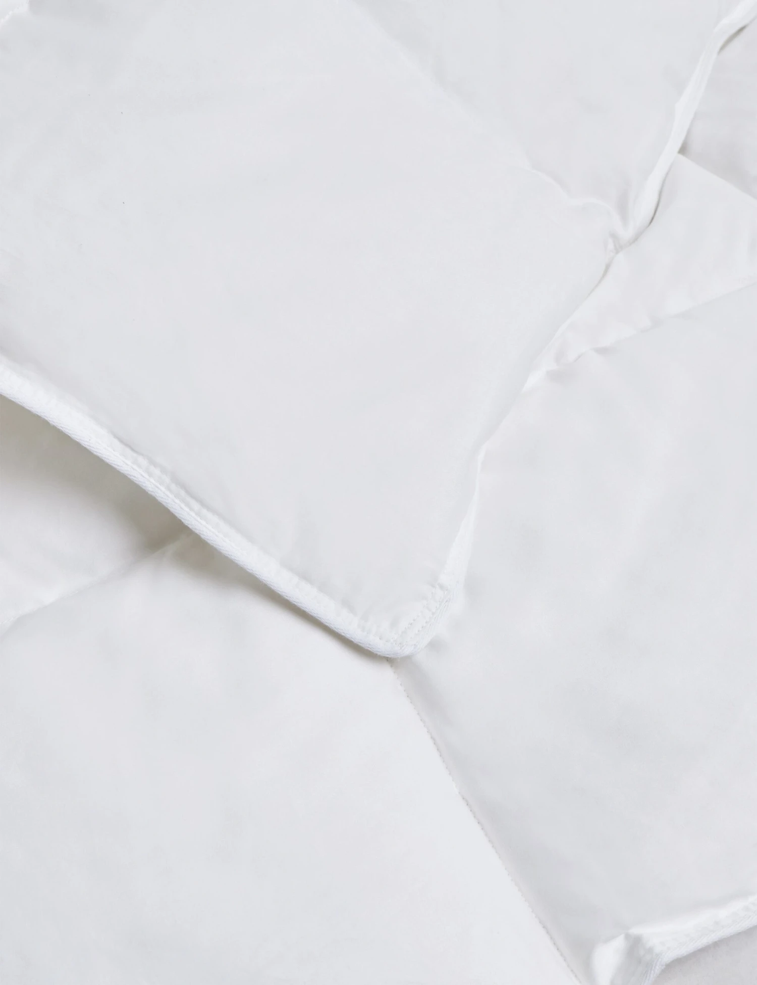 Lavelle Year Round Down Duvet Insert 2 Lavelle Year Round Down Duvet Insert - Image 2