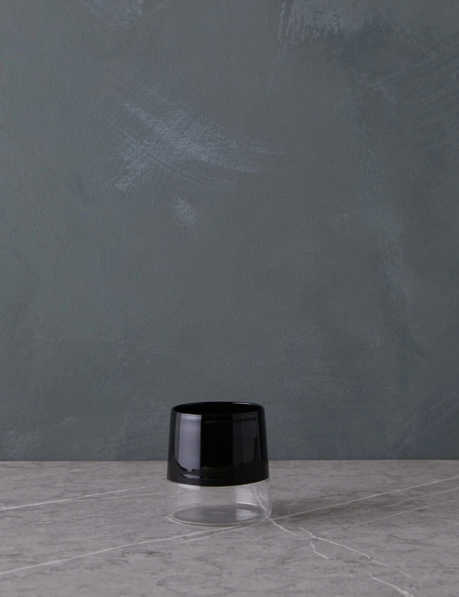 Light Colore Wine Tumbler By Ichendorf Milano - Image 4