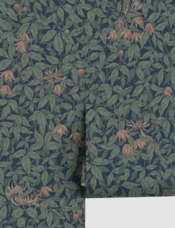 Scalamandre Linnea Wallpaper By Sandberg -MIUBOW Furniture Shop Linnea midnight blue 838 76 RollShot SITECROP