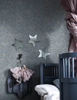 Scalamandre Linnea Wallpaper By Sandberg -MIUBOW Furniture Shop Linnea misty blue 838 36 copy 1 SITECROP