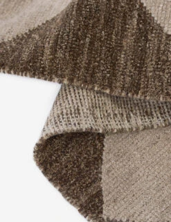 Palau Rug -MIUBOW Furniture Shop MOME WLO 00BRN 08 072822 321