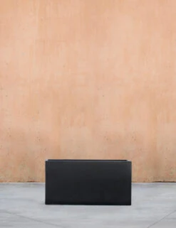 Metro Box Planters By Campania International -MIUBOW Furniture Shop Metro Box Planter Black by Campania International 00010 front shot empty