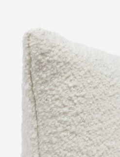Nedda Boucle Pillow -MIUBOW Furniture Shop NeddaPillow Ivory Square A06562572670 Product