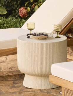 Dapple Wine Glass By LSA International -MIUBOW Furniture Shop OutdoorChaiseVignette 797 SITECROP 5 1