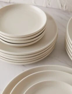 Pacifica Plate Set (18-Pieces) By Casafina (Dinner + Salad + Bread) -MIUBOW Furniture Shop PacificaDinnerware 18 PieceSet byCasafina withCerealBowl Vanilla L0467268 2248