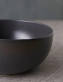 Pacifica Serving Bowl By Casafina -MIUBOW Furniture Shop PacificaServingBowlbyCasafina SeedGray L0467262 2116