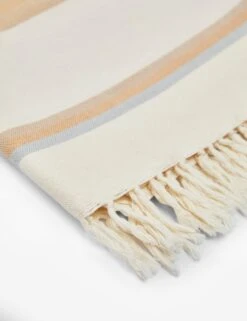 Handwoven Towel By Minna -MIUBOW Furniture Shop PearTowel 15815 efb6f0d1 bb49 44da b89e 07cff25e3ffc