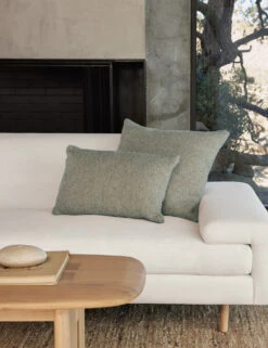 Manon Linen Bouclé Pillow -MIUBOW Furniture Shop PillowPairings 21214 Edit MOSS SITECROP 66108476 2996 4d67 8ebf 40f87ae24575